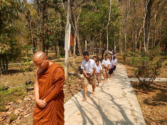 "วัดป่าถ้ำวัว"งดปฎิบัติธรรม 1 เดือน