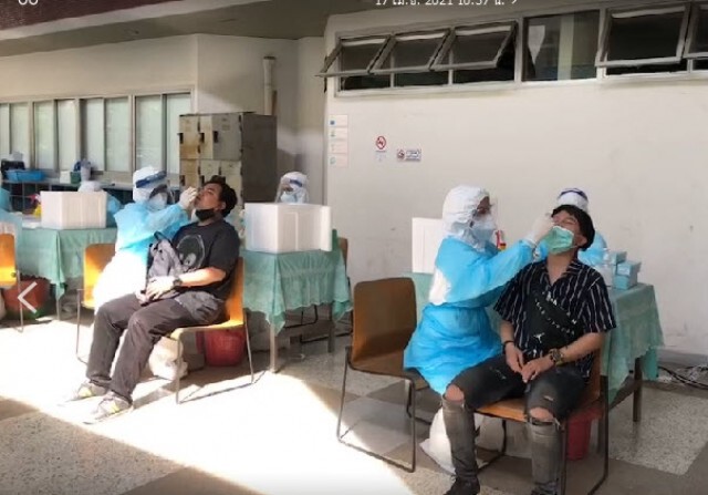 บรรยากาศคิกออฟ ตรวจโควิดผู้ประกันตน ม.33,39,40 เป็นไปอย่างราบรื่น มีผู้มาใช้บริการจำนวนมาก