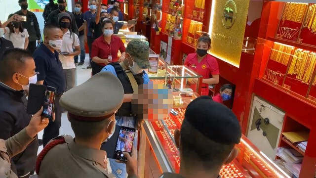 หิ้ว "พลทหาร" ทำแผนปล้นร้านทองห้างฯ บิ๊กซี