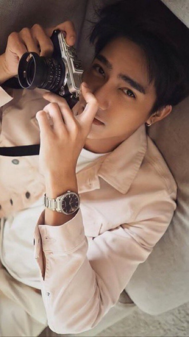 "มิกซ์-เอิร์ท"แฮชแท็กแรง ติดเทรนด์ทวิตข้ามคืน