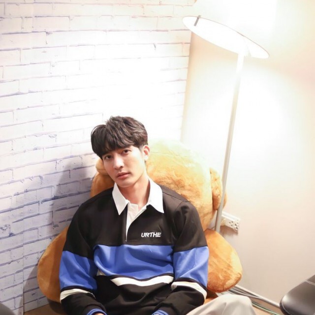 "มิกซ์-เอิร์ท"แฮชแท็กแรง ติดเทรนด์ทวิตข้ามคืน