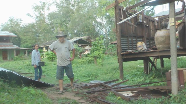 พายุฤดูร้อนพัดถล่ม"พิจิตร"