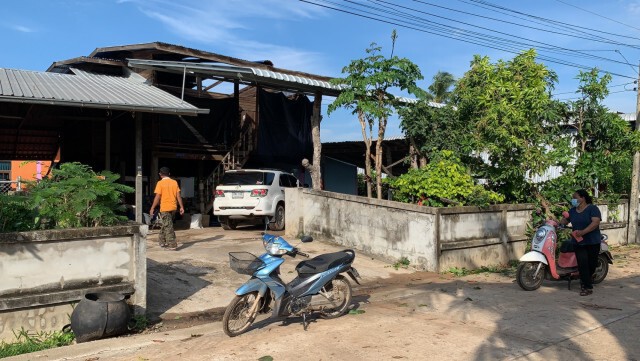 พายุถล่มโรงเรียน บ้านเรือนพังยับนับร้อยหลัง