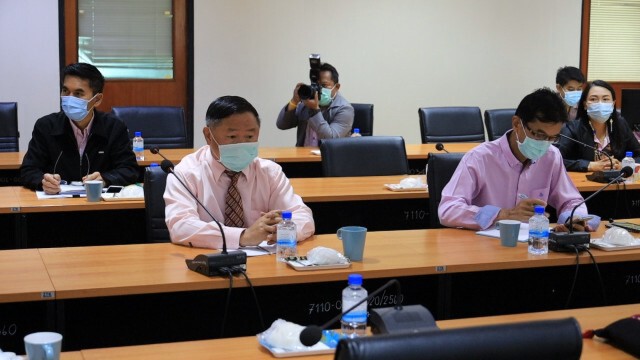 ผู้ว่าโคราช สั่งทุกอำเภอวางมาตรคุมเข้มย้ำหากจำเป็น ต้องปิดพื้นที่ควบคุม