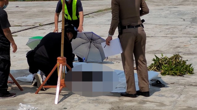 "ผึ้งหลวง"รุมต่อยภารโรงดับคารร.กาวิละ