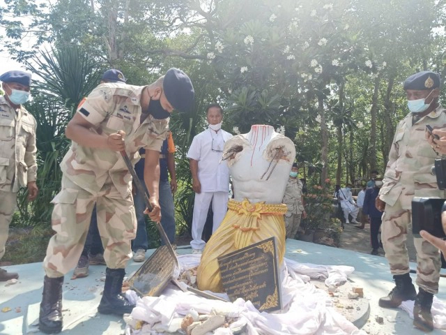 ทุบแล้วรูปปั้นตัดหัวพุทธบูชา เตรียมเอาผิดลูกศิษย์ไม่ห้ามตัดหัว