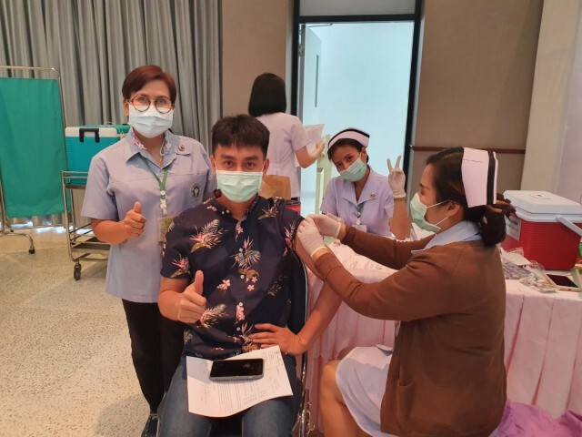 ฉีดวัคซีนโควิด แพทย์-อสม. ชุดสุดท้าย659 คน