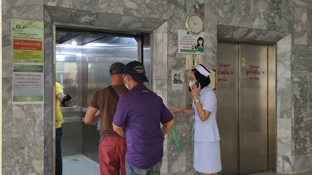 พบถุงยาบ้าปริศนาตกหน้าลิฟท์ในโรงพยาล เร่งตรวจสอบวงจรปิดหาเจ้าของดำเนินคดี