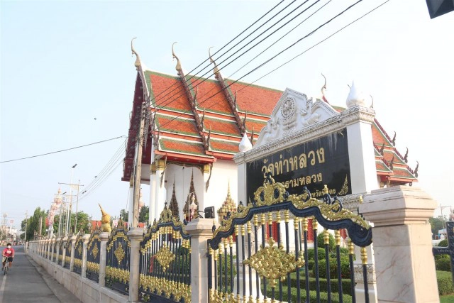 ปิด"วัดท่าหลวง"15วัน