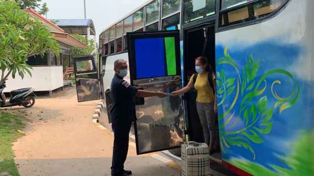 สปป.ลาวประสานรับคนลาวลักลอบเข้าไทยกลับประเทศช่วงโควิด