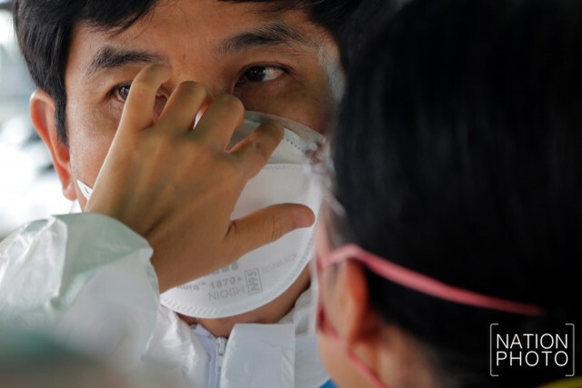 ภารกิจสำคัญภายใต้ชุด PPE ท่ามกลางอากาศร้อนจัด