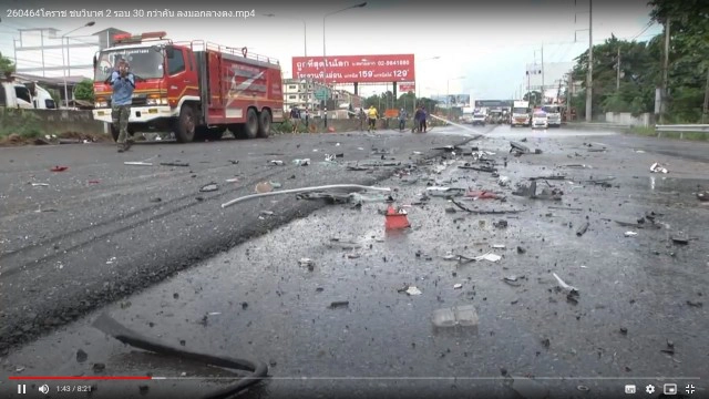 ชนวินาศ 2 รอบ 30 กว่าคันลงมอกลางดง