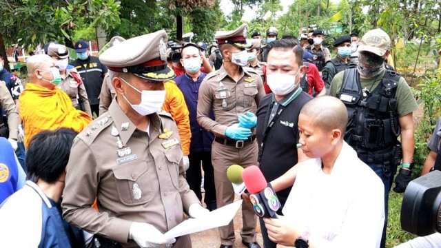เตรียมฝากขัง "อรหันต์ลวงโลก" ตุ๋นผ้าป่าเงิน-ทองกว่า 10 ล.