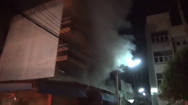ไฟไหม้ตึกแถวตลาดสดพะเยา-วอด2คูหา