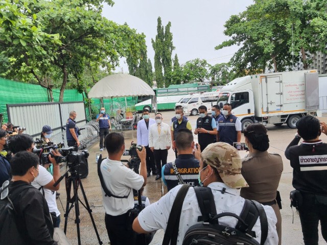 "สตม.รองรับนโยบายรัฐบาล เตรียมพร้อมเปิดรพ.สนามชั่วคราว