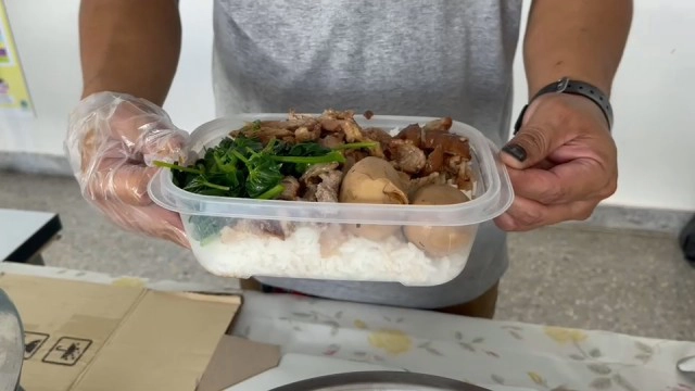 ชาววังน้ำเขียวให้กำลังใจบุคลากร รพ.วังน้ำเขียว ที่ดูแลกันอย่างดี