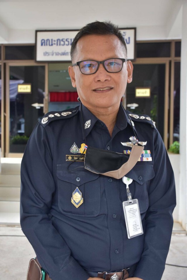 กกต.แขวน 8 นายกฯเล็ก