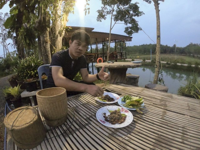 ตะลึง !! แมงแคงเมนูจากฟ้า ราคา กก. 2 พัน