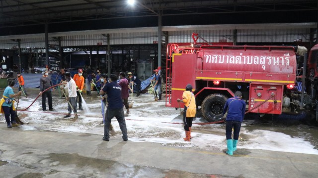 โคราชตั้งการ์ดเข้ม ล้างตลาดสด สร้างความมั่นใจปชช.