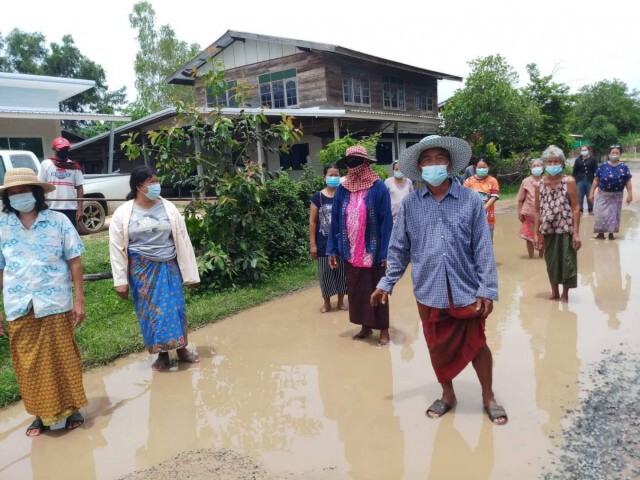 สุดทน!ฝนตกน้ำท่วมหลุม-บ่อ เกิดอุบัติเหตุสัญจรลำบาก