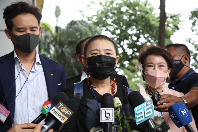 แม่เพนกวิน คาดหวังวันนี้ได้รับข่าวดี หวั่น "เพนกวิน" อาการทรุด หลังน้ำหนักหายไปกว่า 20 กิโลฯ