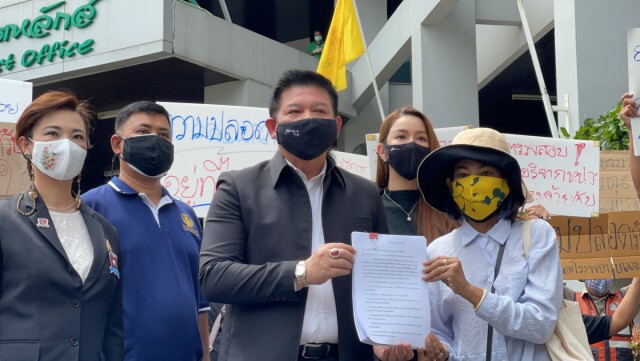 "นพ.เหรียญทอง"ฉะ"สิระ"หลังโทรคุยกัน กรณีชาวหลักสี่ร้องสร้างรพ.สนามกลางชุมชน