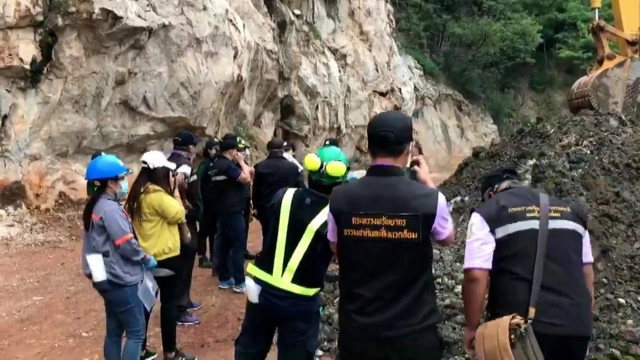 กรมควบคุมมลพิษลงพื้นที่หลังพบแอบทิ้งสารเคมีลงดิน