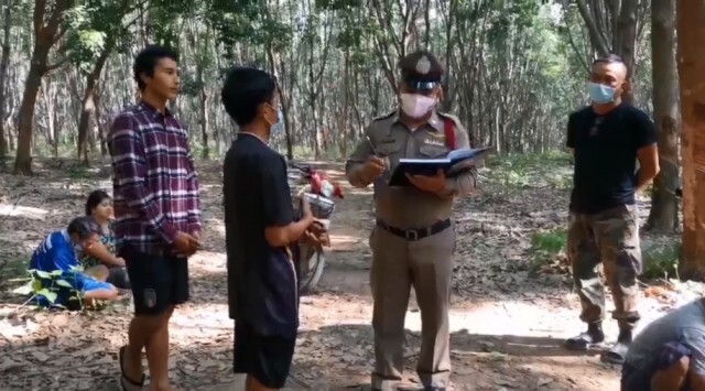 พบศพคนงานถูกฆ่าฟันหัวในบ้านพักสวนยางพารา