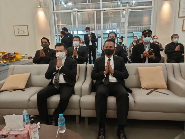 สมาคมนักร้องฯ ร่วมเป็นเจ้าภาพงานศพ "ครูชาลี อินทรวิจิตร" 2ดาราดัง "เปิ้ล จารุณี-นก สินจัย" ร่วมอาลัย