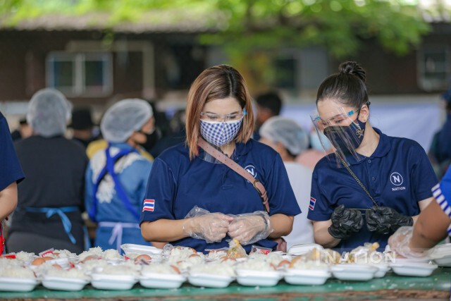 ครัวเนชั่นปันน้ำใจ ส่งต่ออาหาร ช่วยชุมชนคลองเตย
