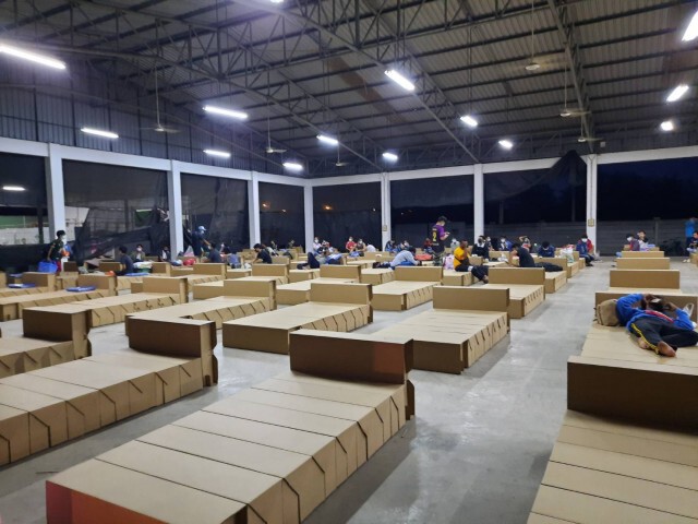 ผวจ.ประจวบฯออกคำสั่งกักตัว 402 คนงานโรงงานสับปะรดกระป๋องฯเสี่ยงสูง 14 วัน หากฝ่าฝืนจำคุก 1 ปี