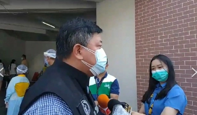 กทม. นำรถพระราชทานตรวจเชิงรุก "โควิด"