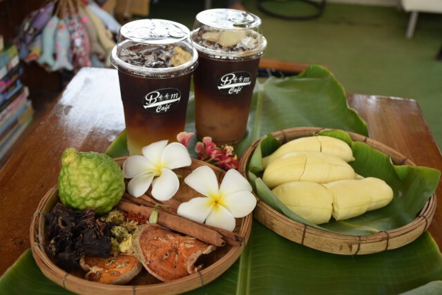 ซิกเนเจอร์!"กาแฟเย็นทุเรียนหลงหลับแล"