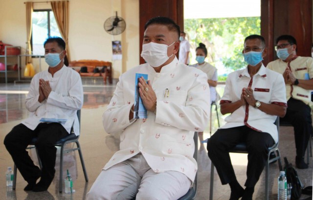 กาฬสินธุ์เจริญพระพุทธมนต์รตนสูตรเพื่อความเป็นสิริมงคลขับไล่โควิด