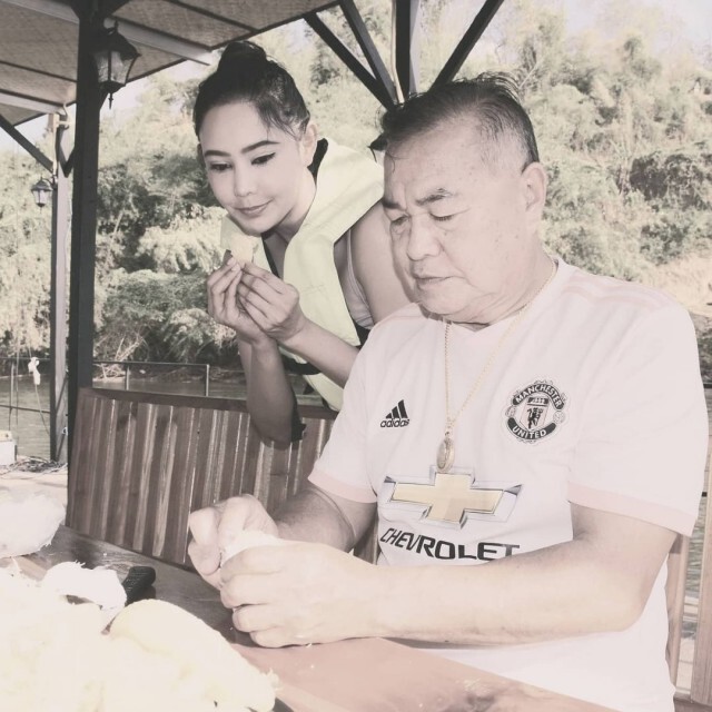 "รัล ณัทธมนกาญจน์" เผยข่าวเศร้า!! สูญเสียคุณพ่อติดโควิด-19 จากไปยังไม่ได้ร่ำลา