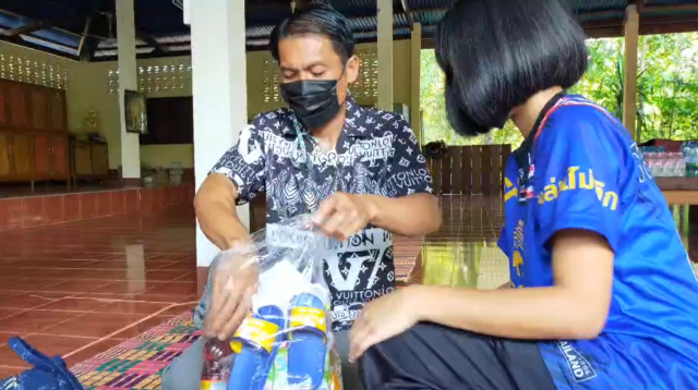 ทำบุญครบรอบ 1 ปี น้องชมพู่ ไร้เงาลุงพล ป้าแต๋น