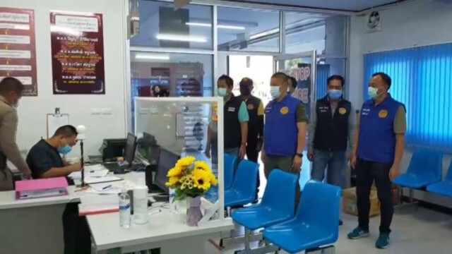 เตรียมออกหมายเรียก "พลอย เฌอมาลย์"
