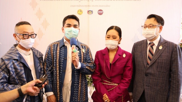 พิ่มศักยภาพผู้ผลิตผ้าไทยเตรียมตัวประกวดลายพระราชทาน
