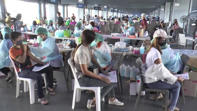 สสจ.บุรีรัมย์แจงคำสั่งบังคับฉีดวัคซีนเน้นใช้กลุ่มเสี่ยงหวังสร้างภูมิคุ้มกันหมู่
