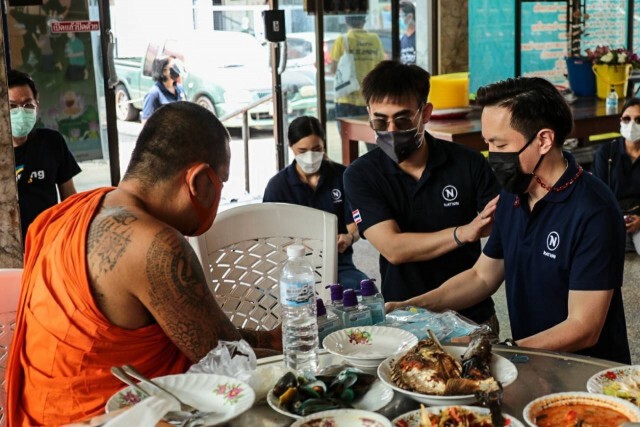 เปิดโรงครัวเนชั่นปันน้ำใจ ช่วยเหลือผู้ได้รับผลกระทบโควิด พื้นที่ที่ 3