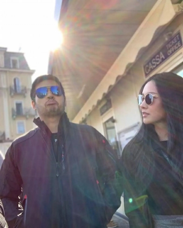 "นุ่น วรนุช" อวดภาพคู่ "ต๊อด" สุดหวาน!! ฉลองครบรอบแต่งงาน 11 ปี