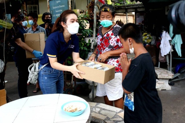 เปิดโรงครัว "เนชั่นปันน้ำใจ" ช่วยเหลือผู้ได้รับผลกระทบโควิด เขตดุสิต