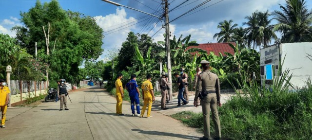หนุ่มใหญ่ฟิวส์ขาดเพื่อนบ้านเมาหาเรื่องคว้าอีโต้ฟันสวนสาหัส