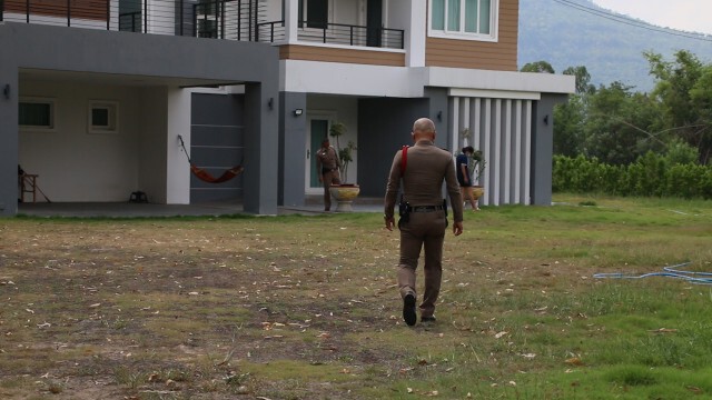 เจ้าของบ้านตั้งรางวัลนำจับ1หมื่นบาทวัยรุ่นยิงถล่มบ้าน