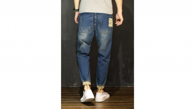 "กางเกงยีนส์" แบบไหนเหมาะกับรูปร่างของคุณ