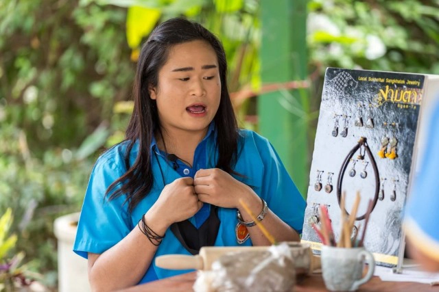 แบรนด์"งามตา"จิวเวลลี่ลายสังคโลก