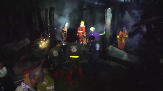 ไฟไหม้บ้านในหุบเขาวอด-3ชีวิตไร้ที่อยู่