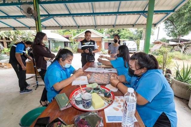 แบรนด์"งามตา"จิวเวลลี่ลายสังคโลก