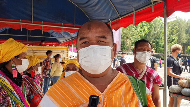 ชาวอมก๋อยบริจาคผลผลิต50ตันลดผลกระทบโควิด
