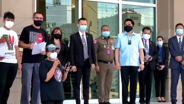 กลุ่มราษฎร ยื่นเรื่องถึง "ก.ยุติธรรม" เร่งแก้ปัญหาโควิด-19 ในเรือนจำ